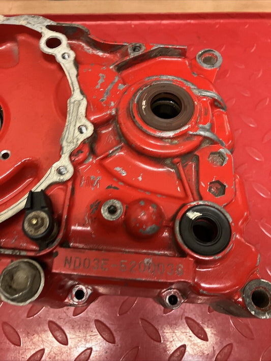 Honda XL350R 1986 Left right crankcase