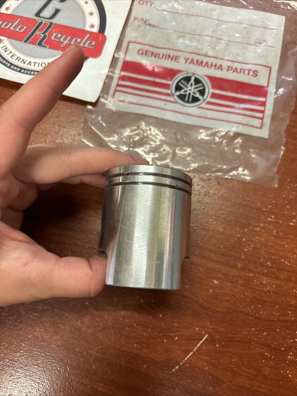 NOS Yamaha 1969 1970 HT1 PISTON O/S 0.50 276-11636-00-00 Y176
