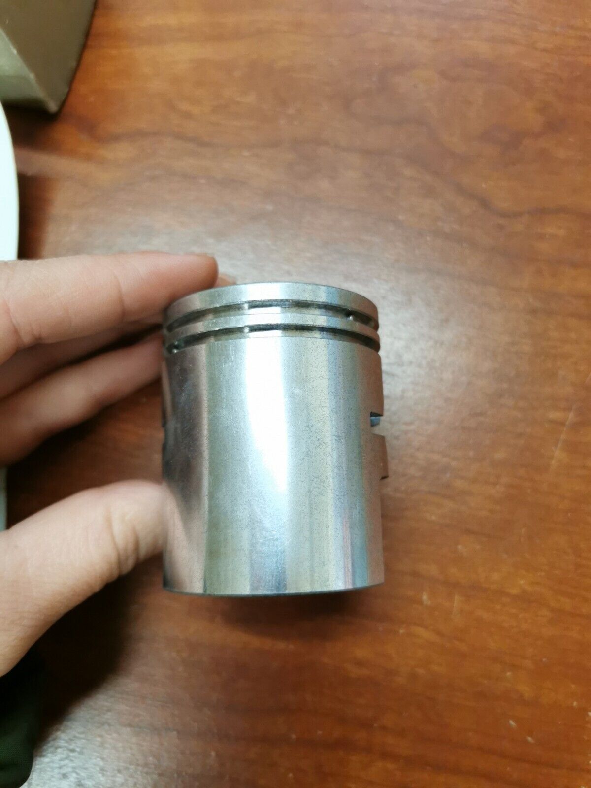 NOS Suzuki 1968 S32 PISTON 0.50 12110-09205 S32
