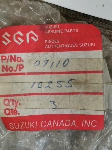 NOS SUZUKI GS700E GSX750ES GV1200GLF 1985 BOLT 10X25 07110-10255 S46