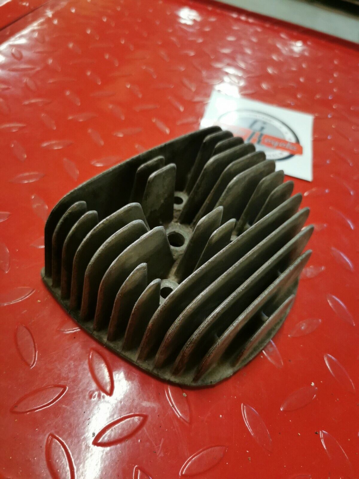 Yamaha YDS3 left cylinder head jug barrel cover 1965 1966 T