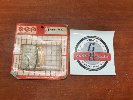 NOS Suzuki GSX600F PAD SET (INCOMPLETE) 59100-19820 S33