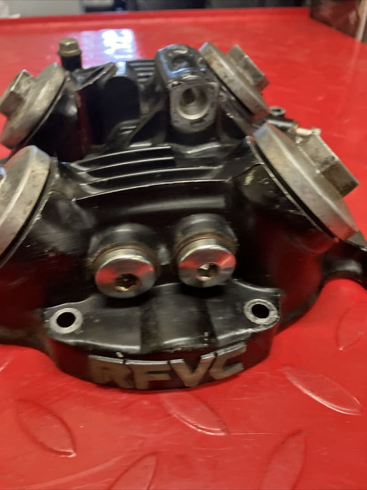 Honda XL350R 1984 cylinder head cover valve cover