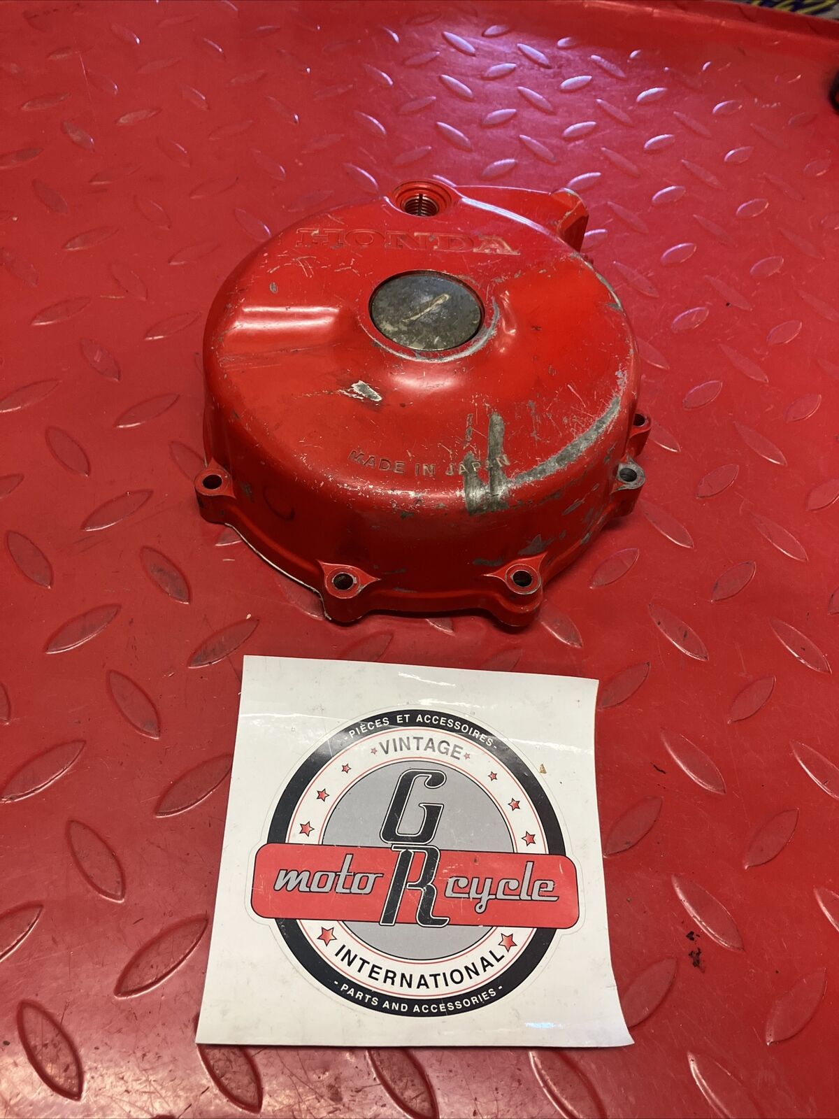 Honda XL350R 1986 left crankcase stator cover