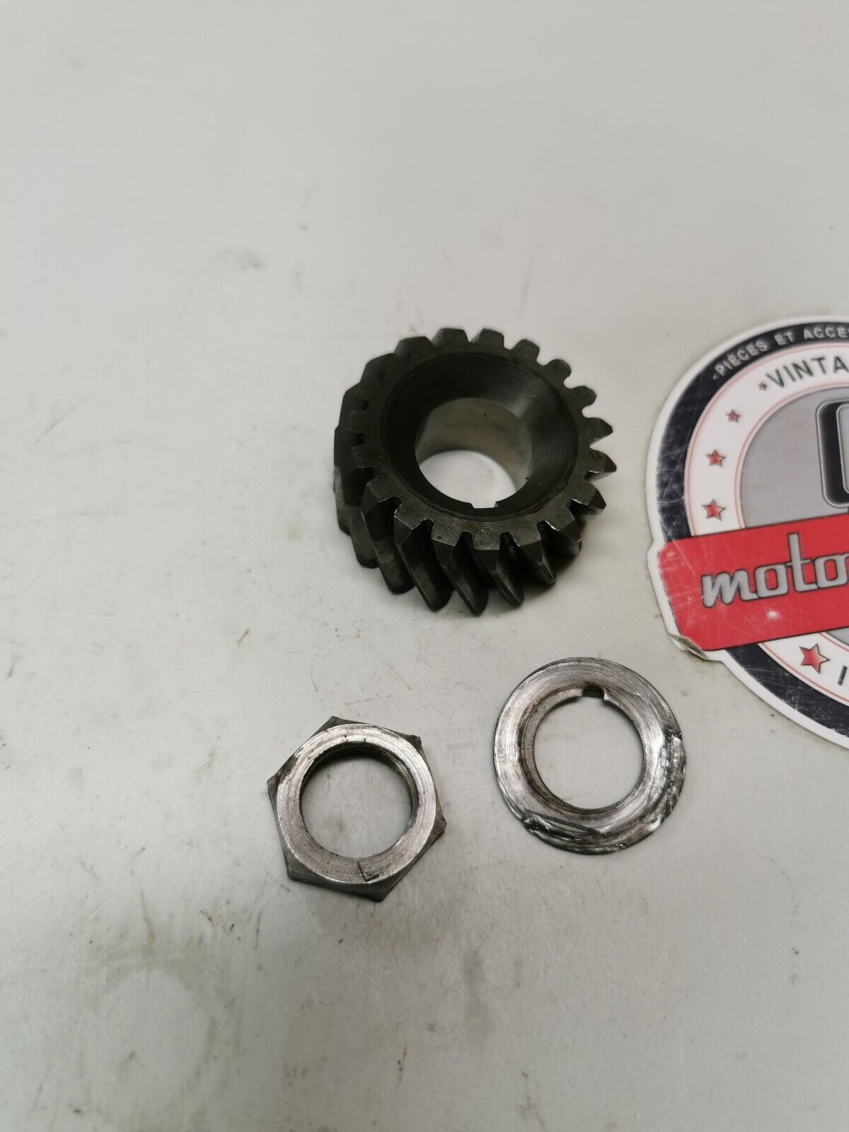 Suzuki DR200 1987 primary drive gear SP200