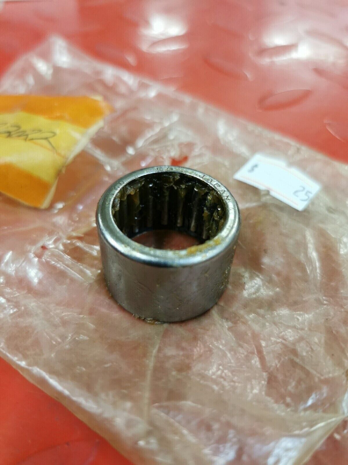NOS SUZUKI BEARING 09263-22022 S12