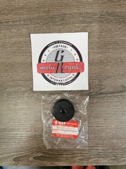 NOS SUZUKI GS750 GS750B GS750C GS750EN GS750L SEAL OIL 8X47X8 09283-08001 S53
