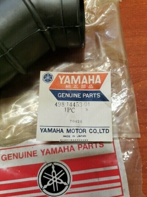 NOS Yamaha 1975 1976 DT250 AIR CLLEANER JOINT 498-14453-01-00 Y161