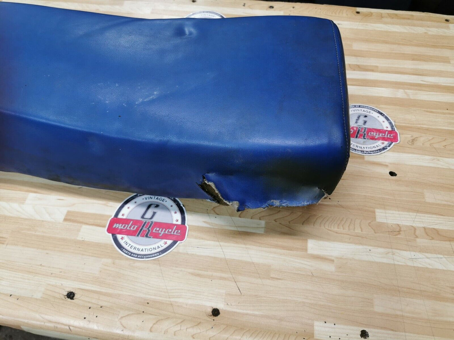 Kawasaki KDX200 1986 seat saddle pan foam base