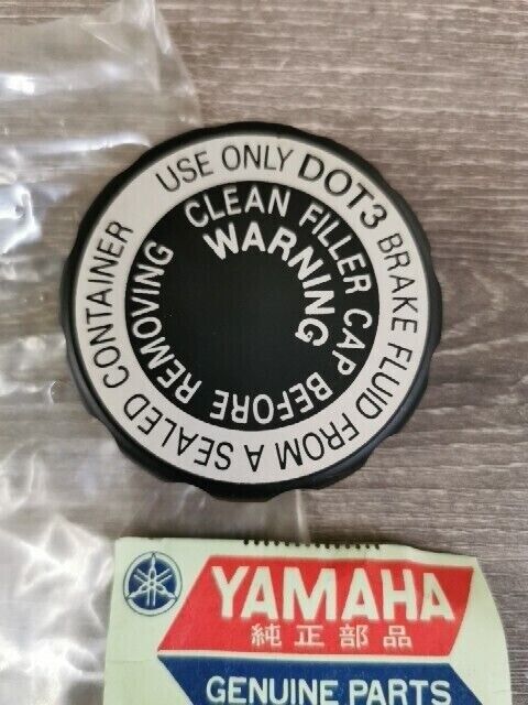 NOS YAMAHA RD250 RD350 TX500 XS500 XS650 CAP RESERVER 360-25852-01-00 Y114