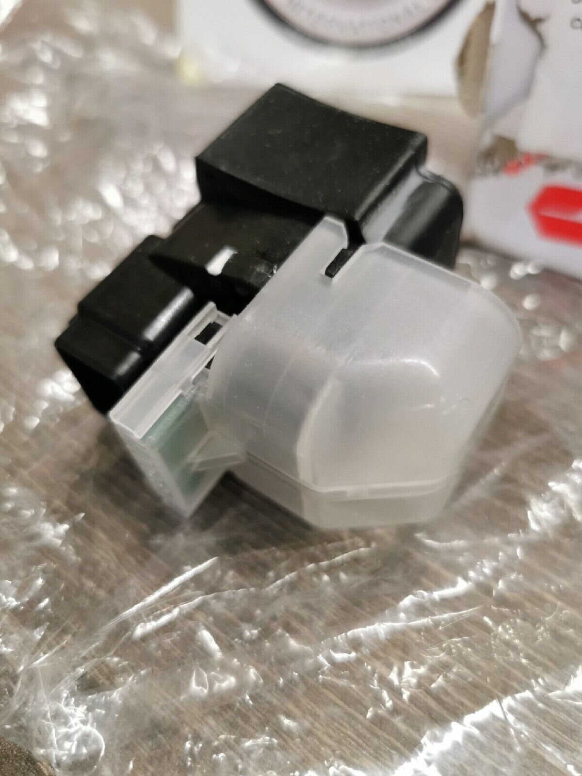 NOS SUZUKI LTA400 LTA500 2002 - 2007 STARTER RELAY 31800-03G00 S11