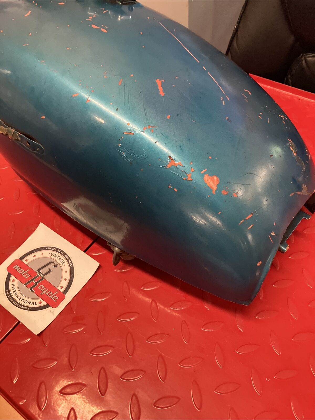 Honda CB550 1974 Fuel tank gas petrol reservoir PETCOCK NOT INCLUDED