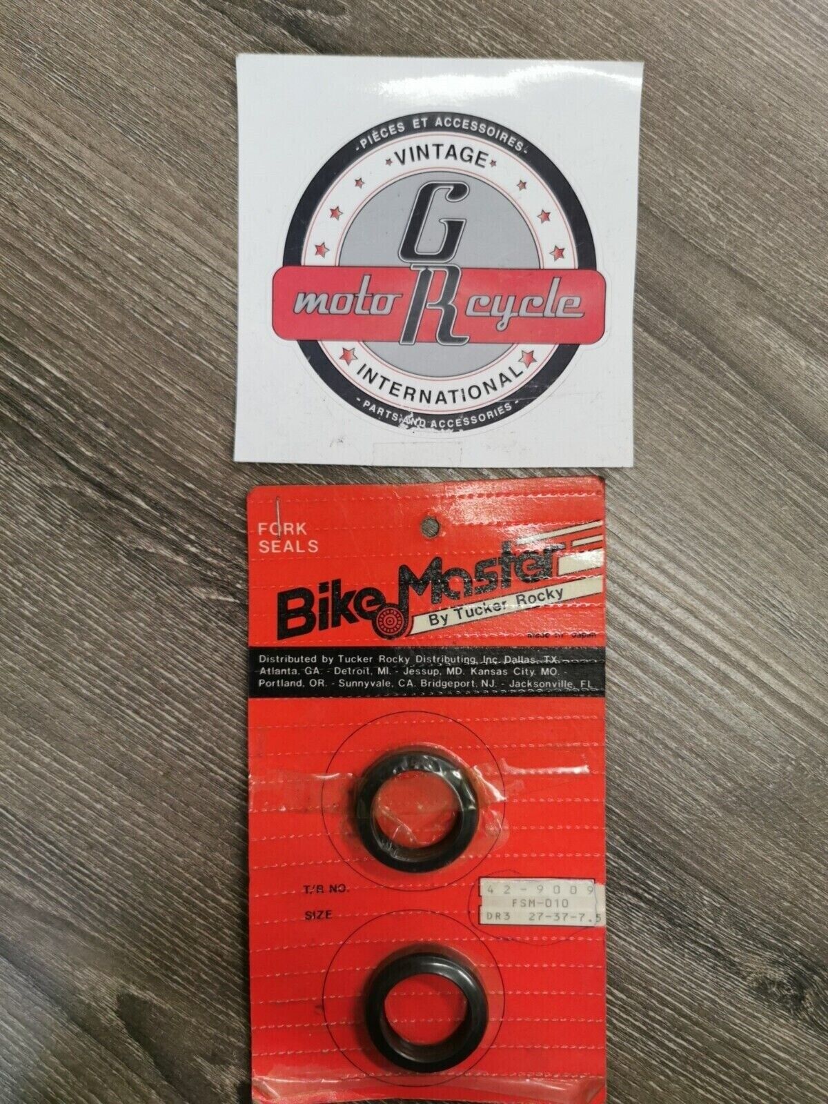 NOS Tucker Rocky CB100 CL100 IT175 XT350 TT500 Fork Seals 42-9009 J18