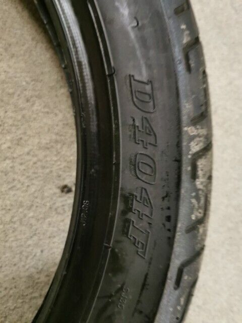 NOS DUNLOP D404F 110/90-18 M/C 61H MOTORCYCLE FRONT TIRE 45605475