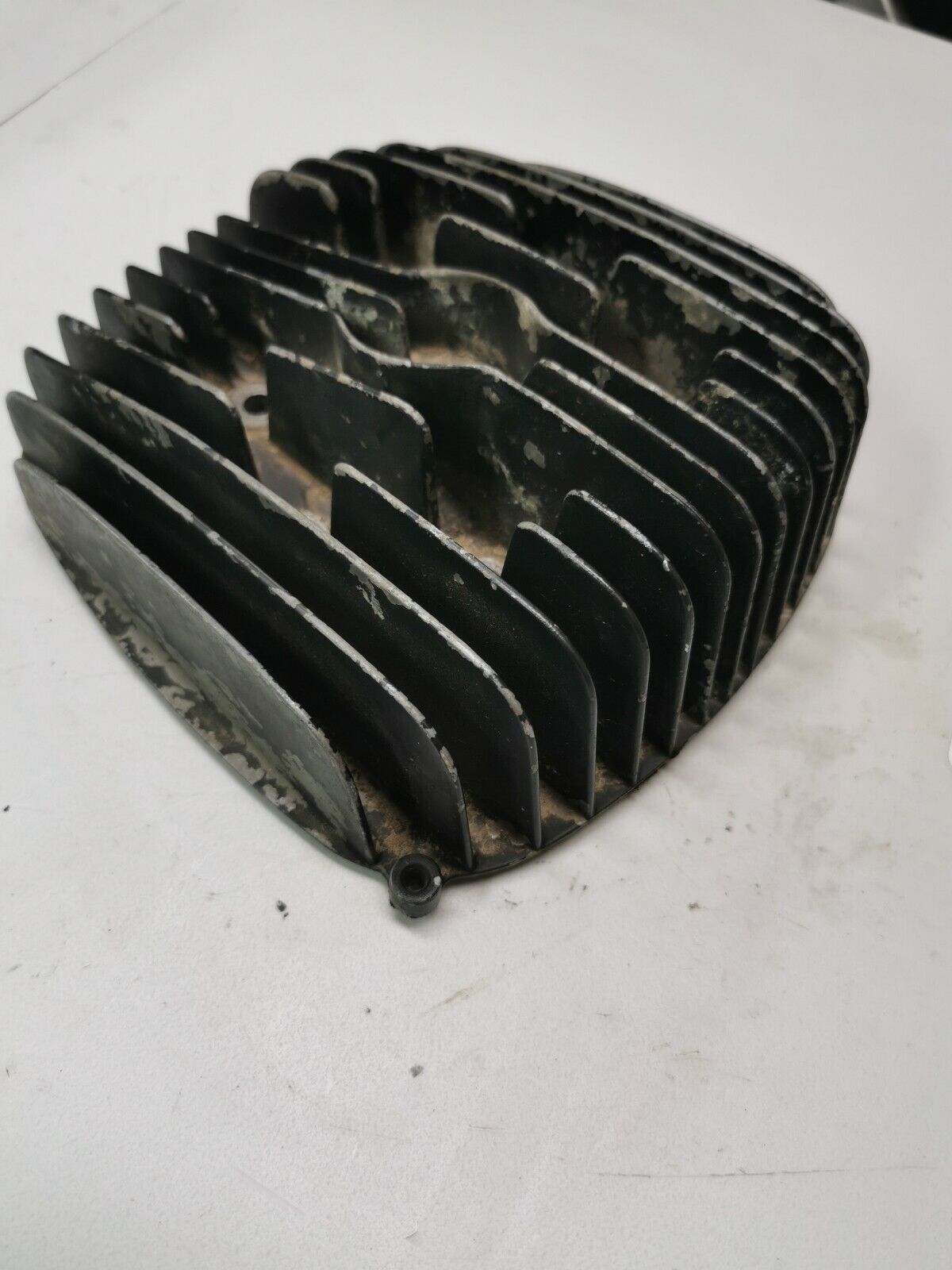 Suzuki RM250 1976 cylinder head jug barrel cover
