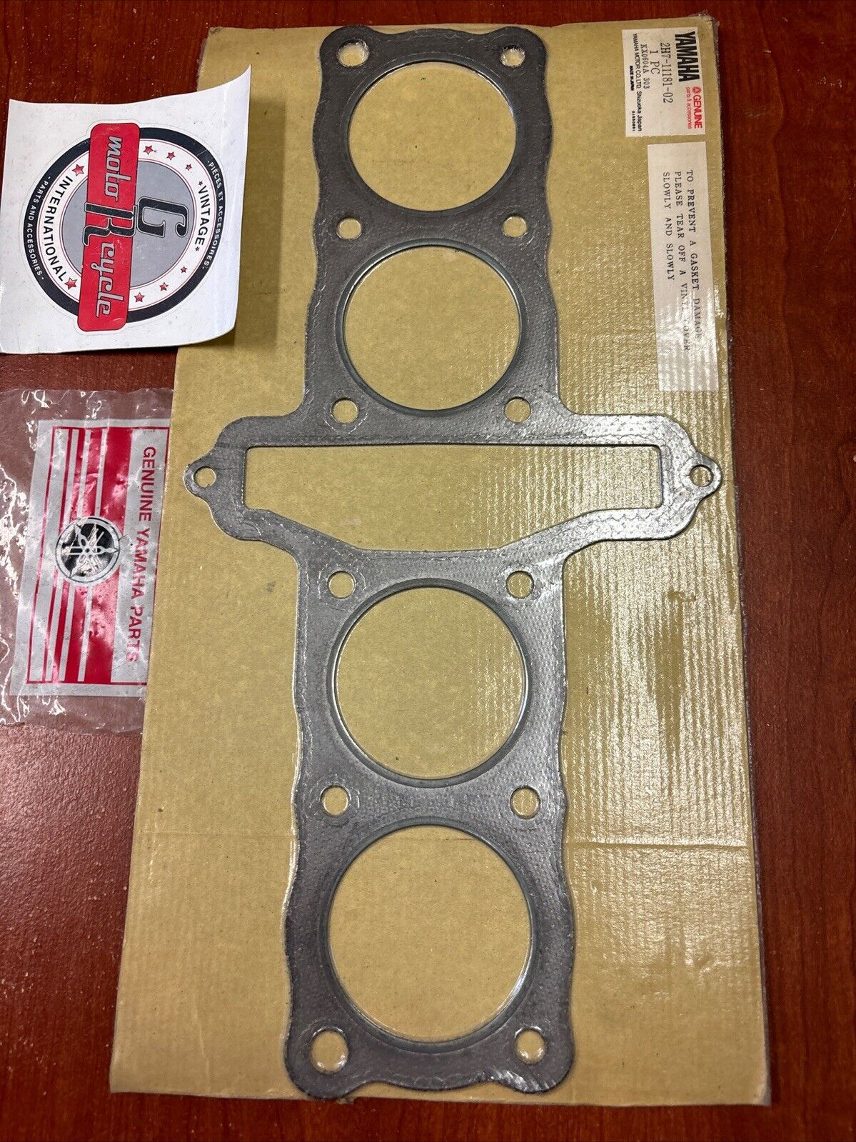 NOS Yamaha 1974 DT125 1978 - 81 XS1100 CYLINDER HEAD GASKET 2H7-11181-02-00 Y181