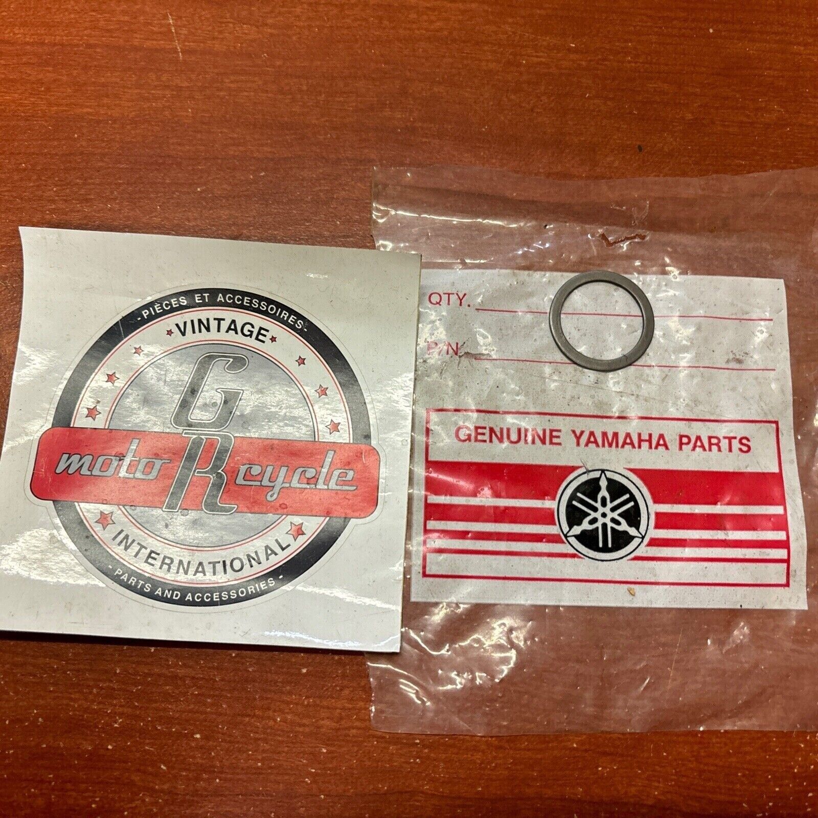 NOS Yamaha 1974 RD250 RD350 WASHER PLATE 152-17226-00-00 SUB 90201-25490-00 Y173