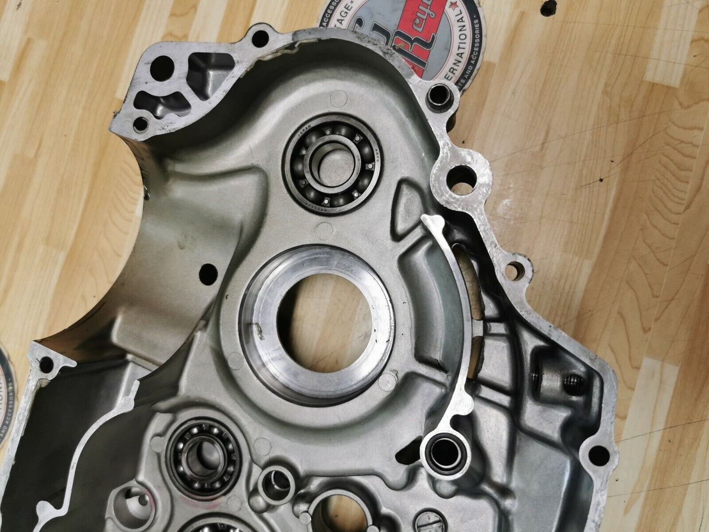 Suzuki DR350 1992 left crankcase crank case