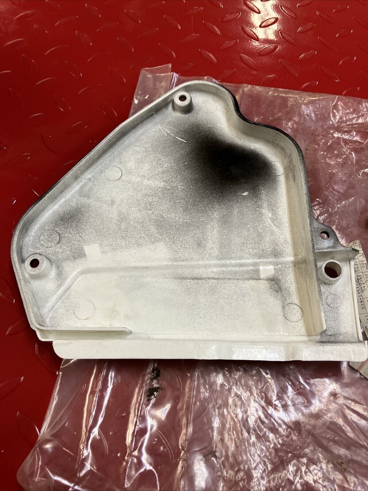 NOS YAMAHA 5X4-14412-00-98 5X4-14412-10-98  YZ125 CAP Y12                      .