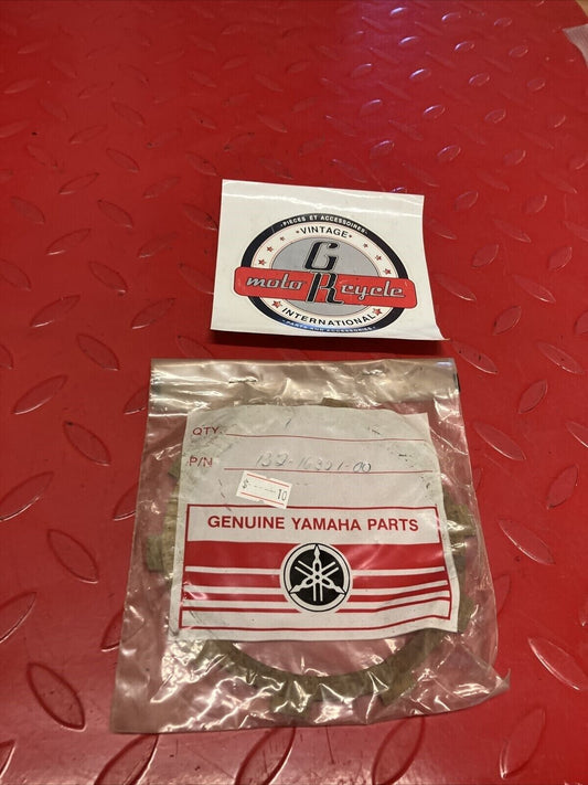 NOS YAMAHA CLUTCH FRICTION PLATE 132-16321-00-00 SUB BY 3HA-16321-00-00 Y59