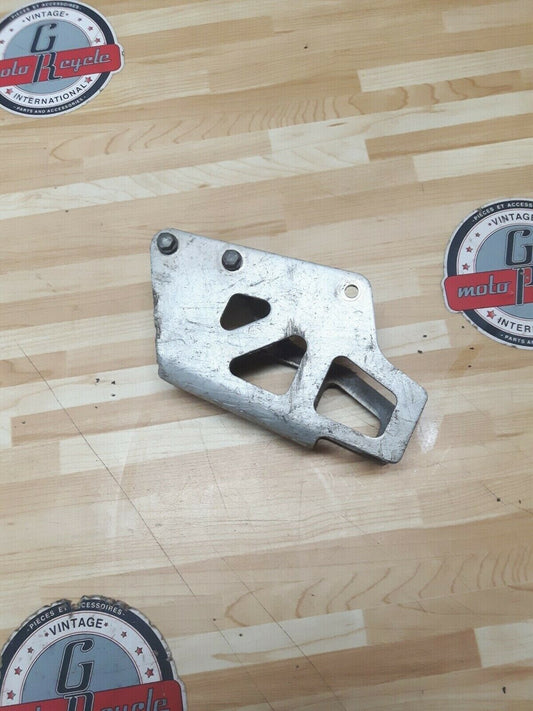 Yamaha YZ250F 2004 swingarm chain guide thrust cover