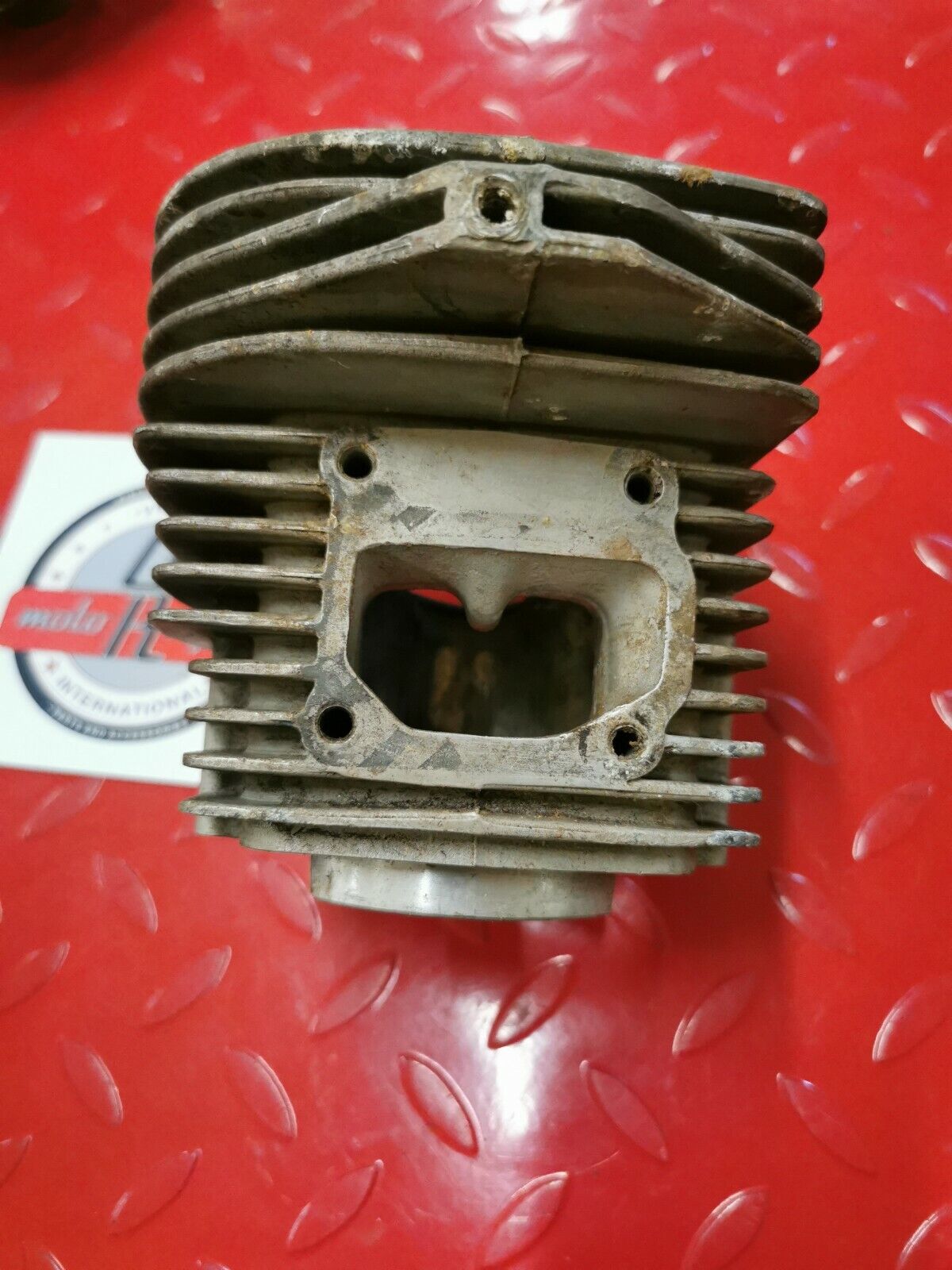 Arctic cat 70's 400 snowmobile left cylinder jug barrel