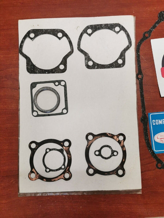 NOS Yamaha YR1 YR2 YR2C INCOMPLETE GASKET KIT SET 2 Y74
