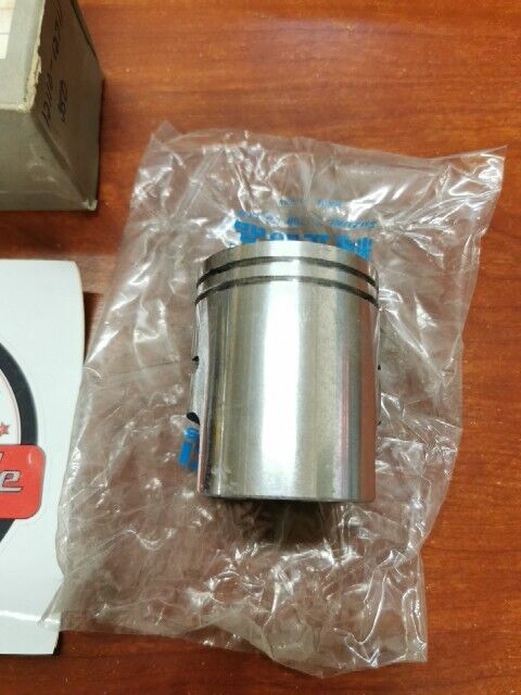 NOS Suzuki AS100 AC100 A100 PISTON OS 1.0 12110-12710 SUB. 12110-12003-100 S32