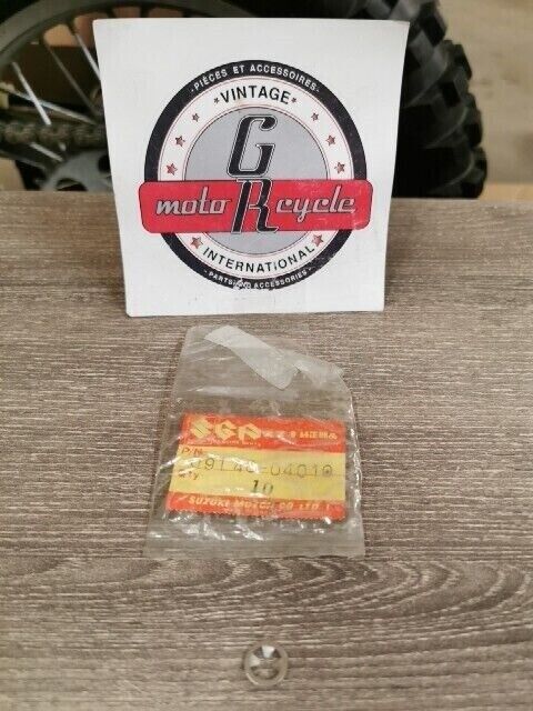 NOS SUZUKI GSXR750 GS1100E GSX1300BK GS550EF GS750S NUT 09148-04010 S36