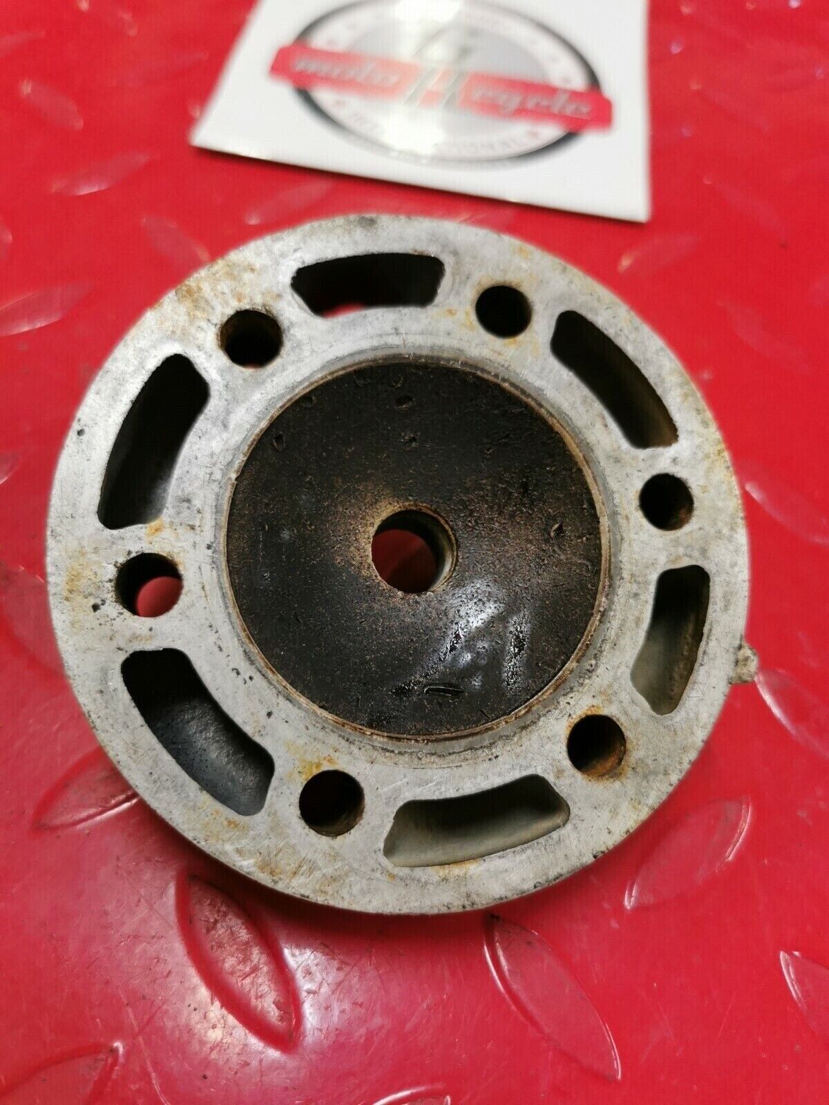 Suzuki RM125 1982 cylinder head jug barrel cover 1983