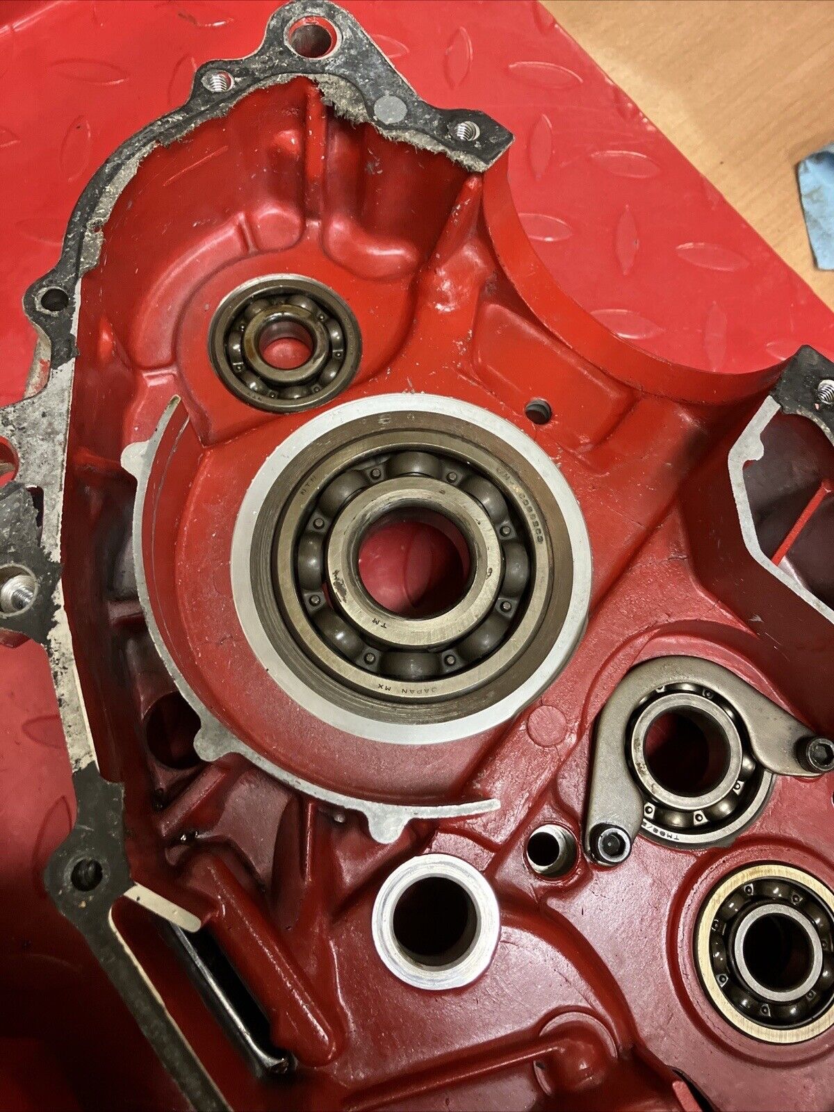 Honda XL350R 1986 Left right crankcase