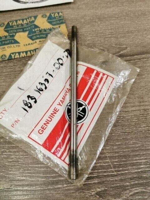 NOS YAMAHA DT3 RT3 RT2 DT1MX AS2C RT1M 1970 ROD PUSH 2 183-16357-00-00 Y156
