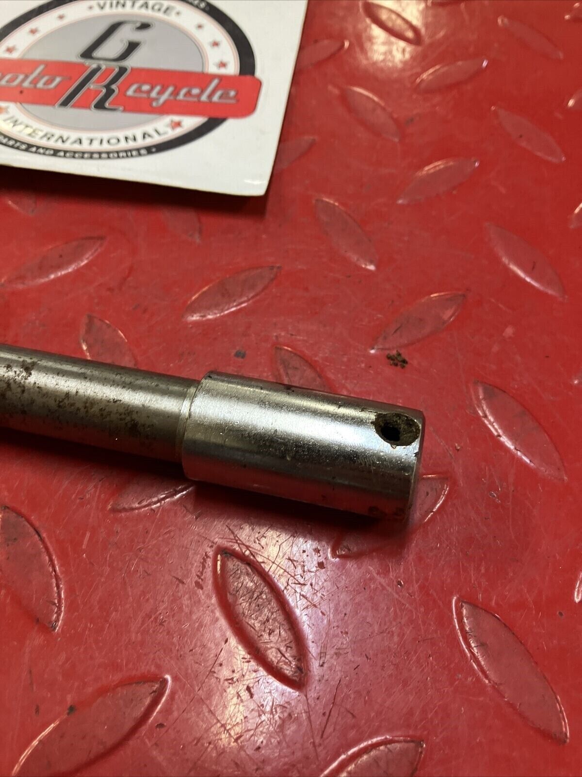 Yamaha RD400 1977 Front wheel axle bolt 1976 1978 2