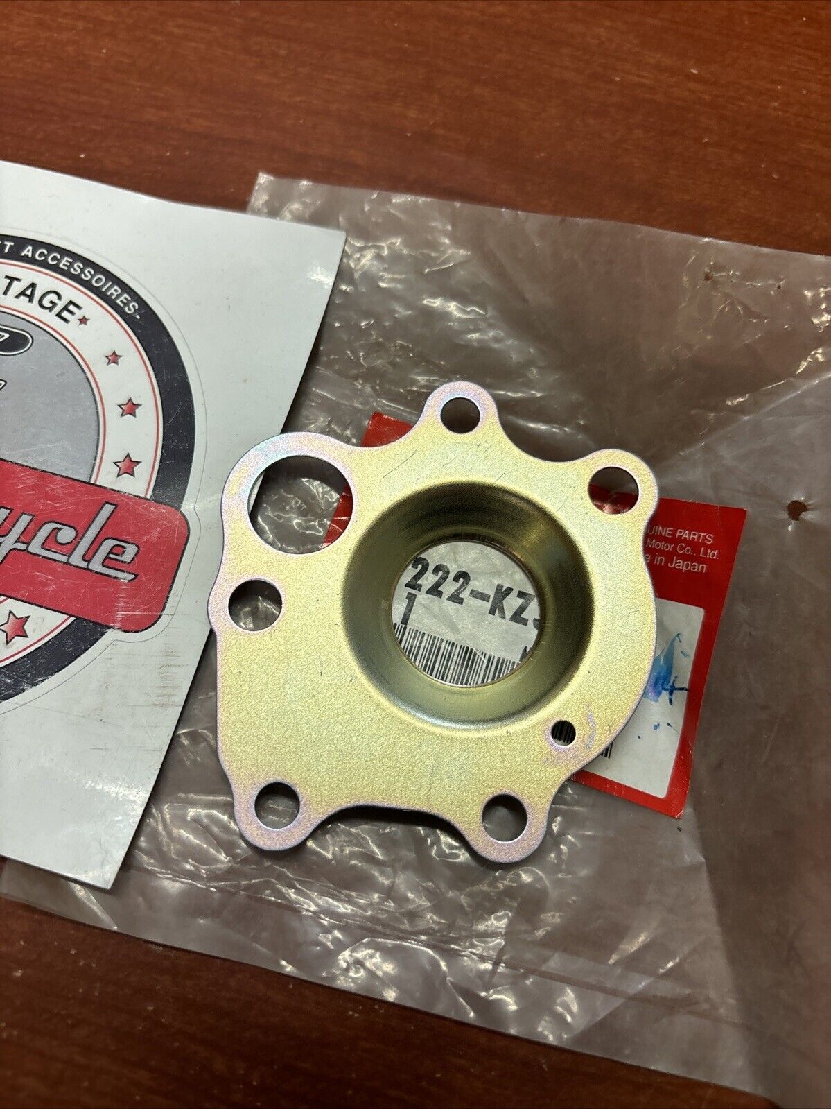 NOS Honda 2002 - 2007 CR250R WATER PUMP SEPARATER 19222-KZ3-L20 H156