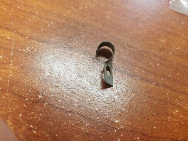 NOS Yamaha CLAMP 164-82594-00-00 SUB 90462-05012-00 Y162