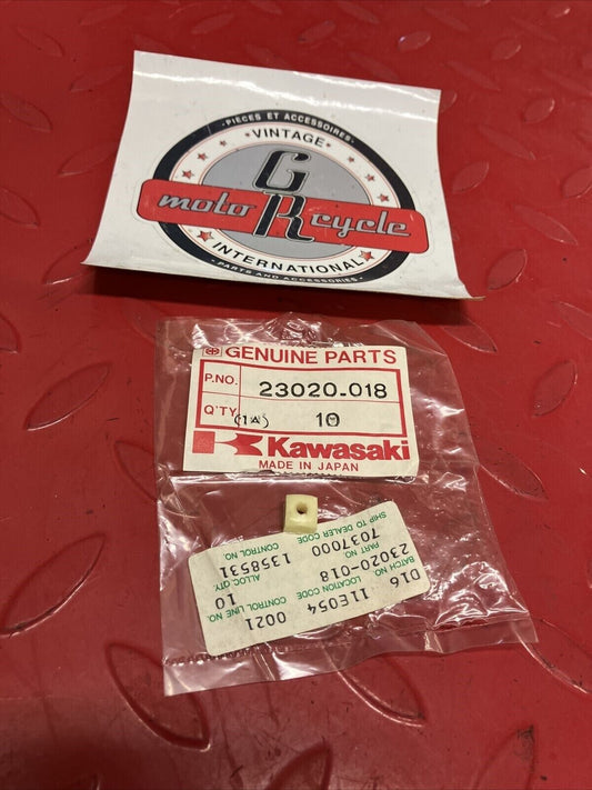 NOS KAWASAKI HEADLIGHT NUT 4MM 23020-018 K18