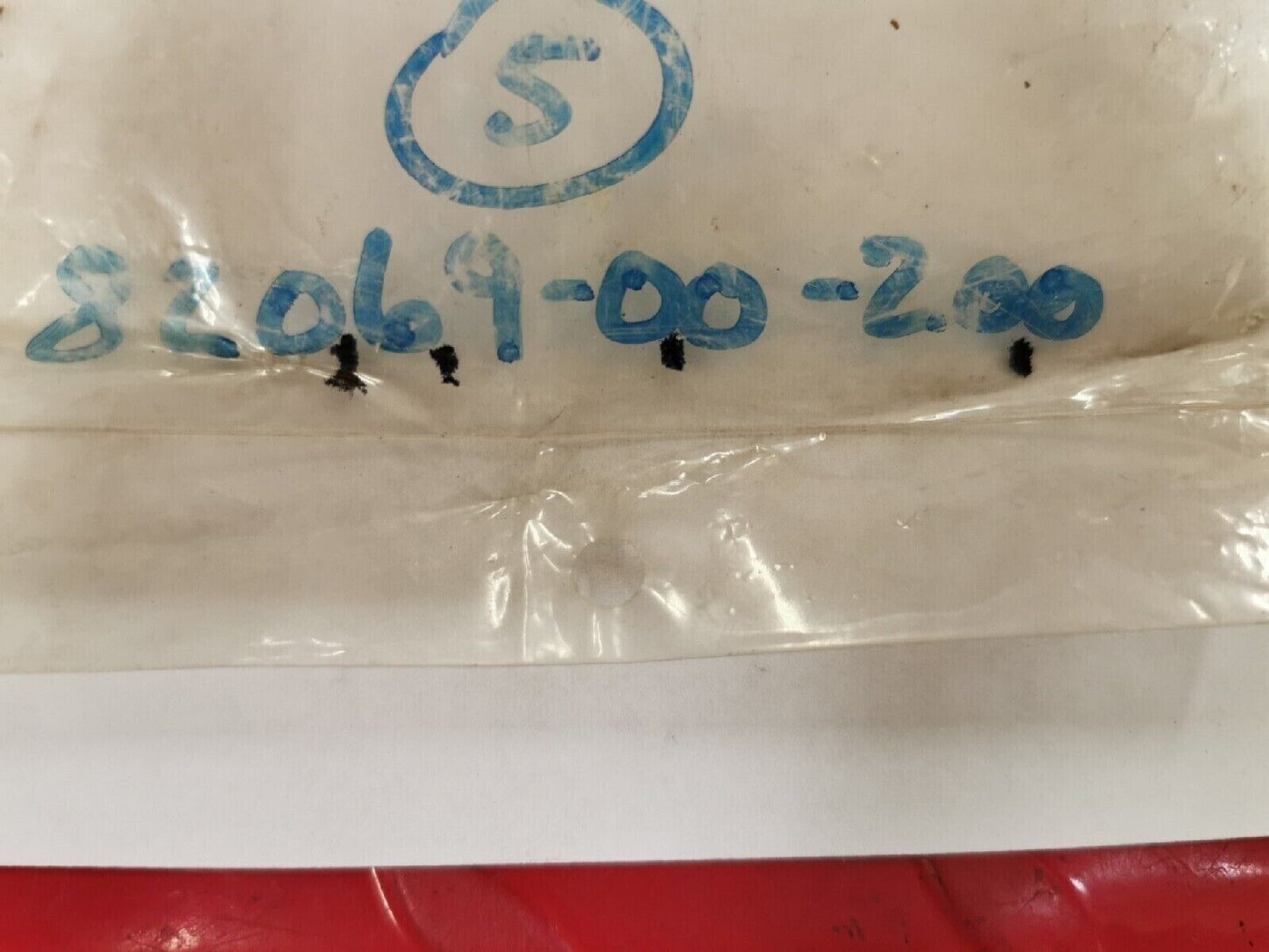 NOS PUCH BOMBARDIER MAXI CYLINDER HEAD GASKET 820.6.90.020.0  P3