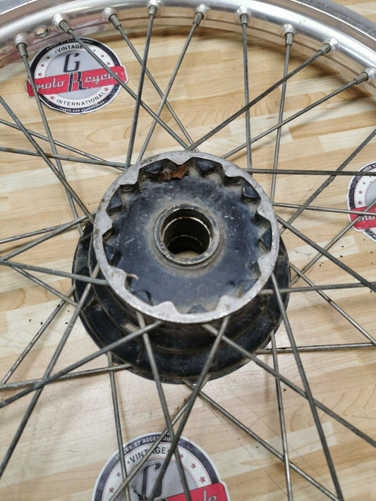 Suzuki RM125 1981 front wheel rim hub 1982