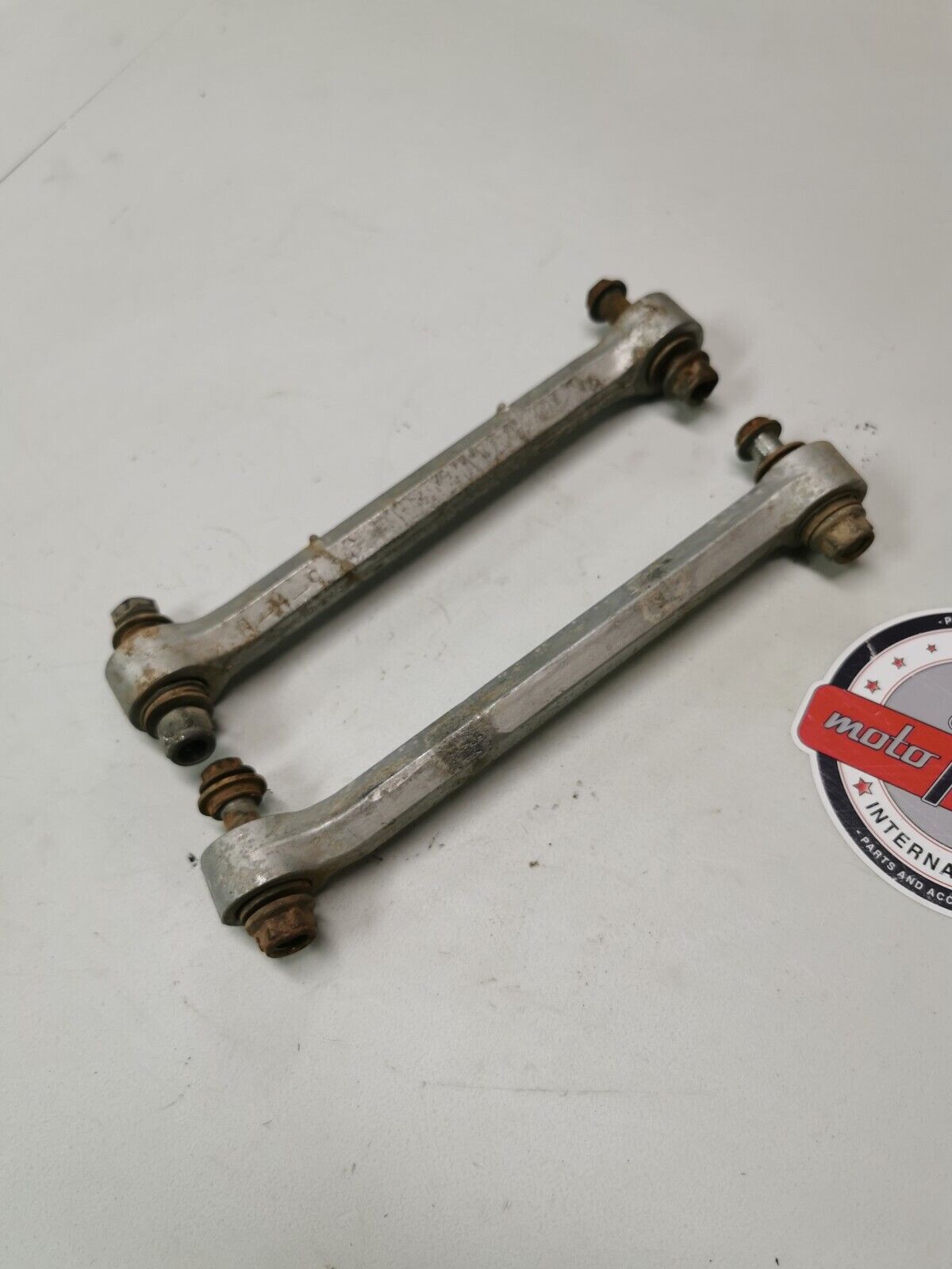 Suzuki RM125 1984 rear shock absorber swingarm linkage rod bar arm 62601-14860 2