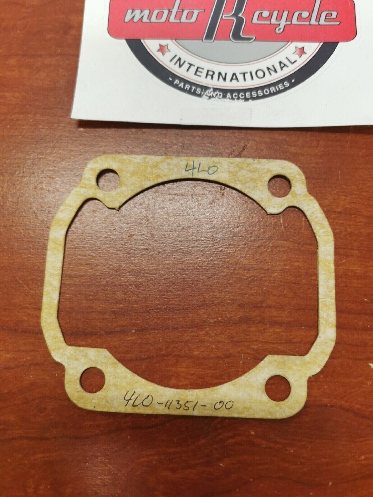 NOS Yamaha RD350 CYLINDER BASE GASKET 278-11351-01-00 SUB. 278-11351-11-00 Y75