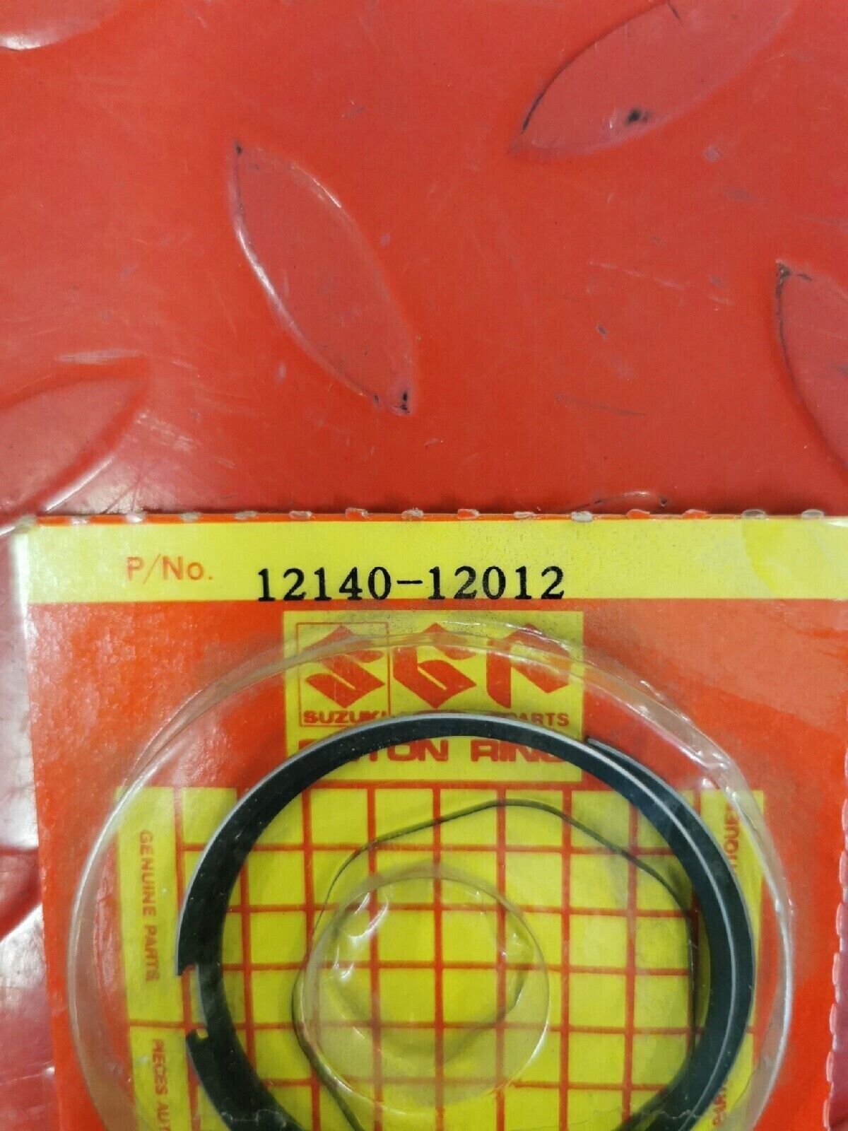 NOS SUZUKI PISTON RING SET 12140-12012 S11