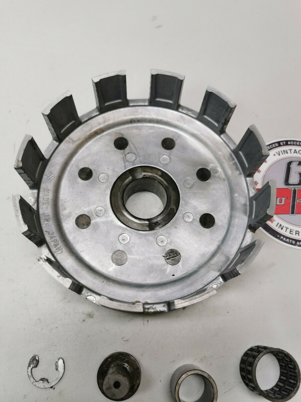 Suzuki RM250 1976 clutch basket hub pressure plate 21200-41100 21411-41101