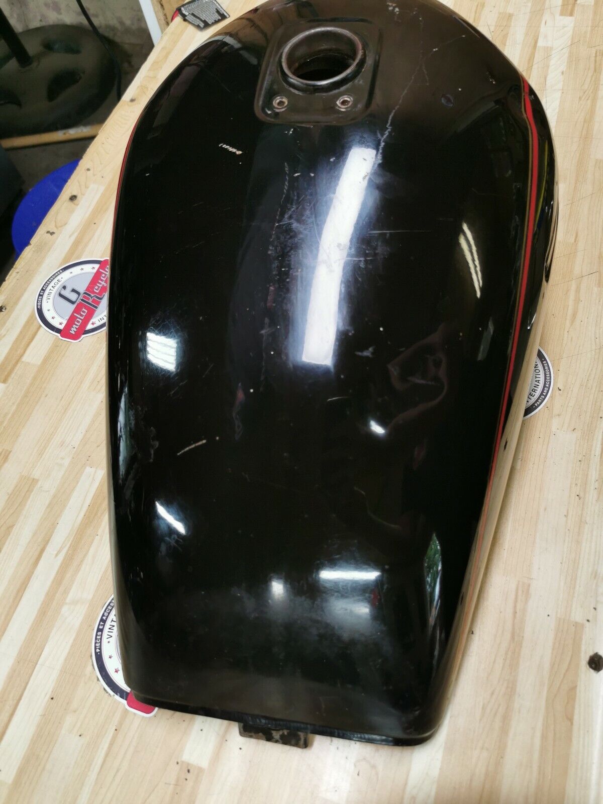 Kawasaki KZ550 LTD 1982 fuel tank gas petrol reservoir