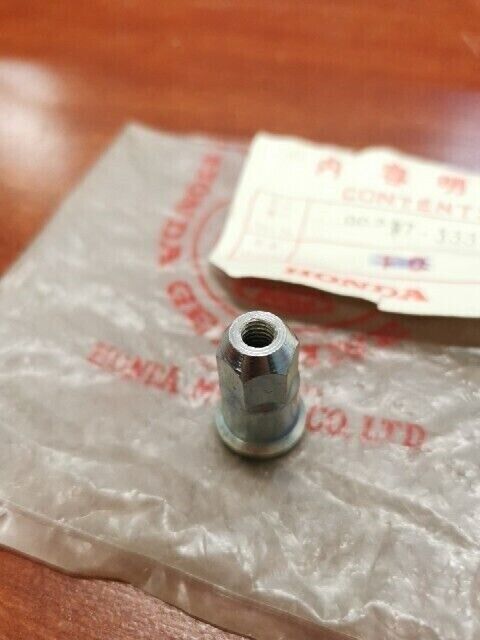 NOS Honda CB350F CB400F SPECIAL NUT (8MM) 90237-333-000 H68