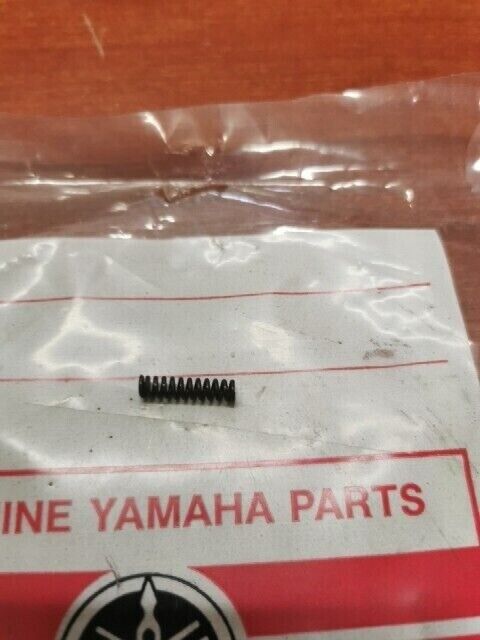 NOS Yamaha FS1 YG1 YJ1 YJ2 YZ80 SPRING 102-24529-00-00 SUB 90501-07029-00 Y120