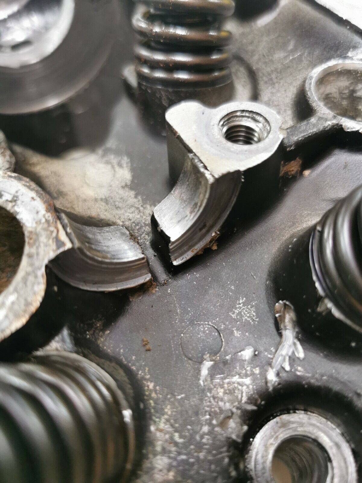 Honda XR200R 1984 cylinder head 1985