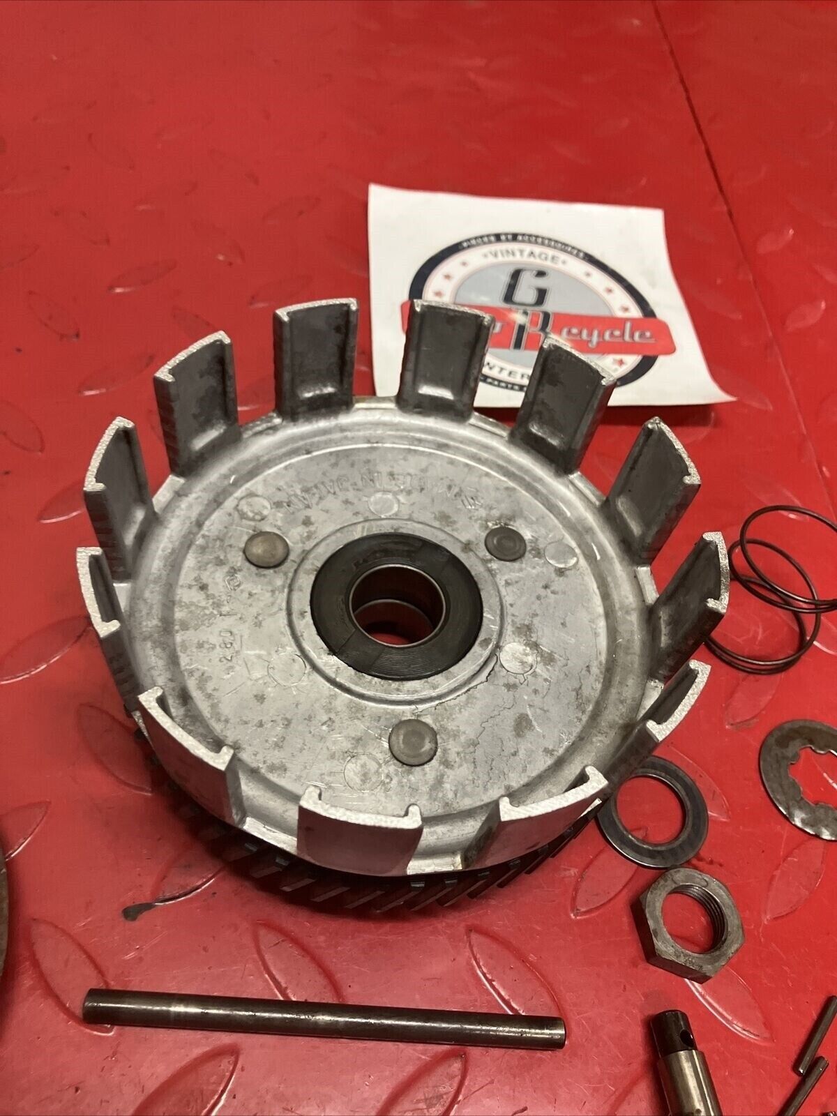 Suzuki RV125 1975 clutch basket hub pressure plate assembly