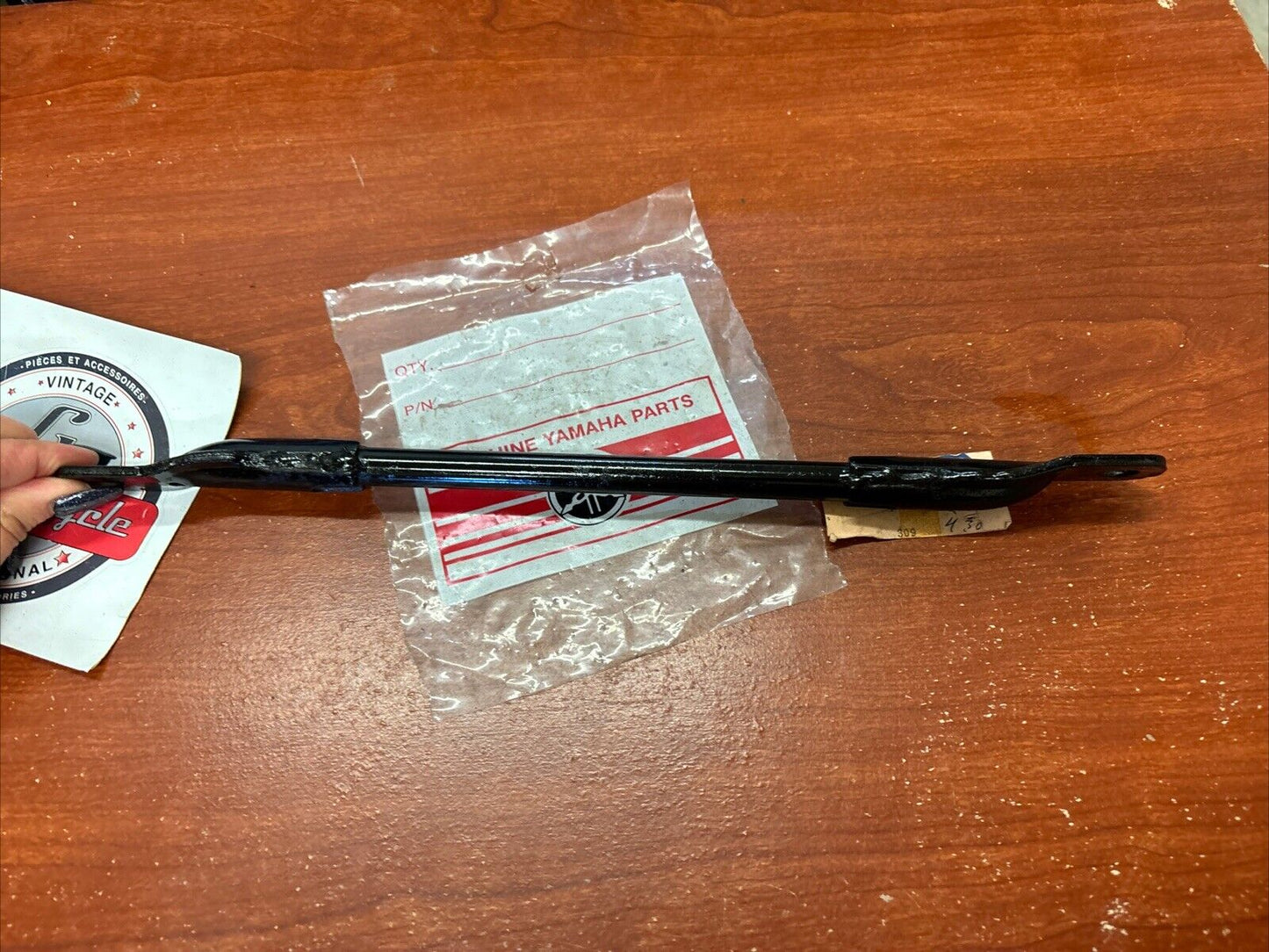 NOS Yamaha DT100 DT125 DT1C TENSION BAR 401-25371-00-00 SUB 401-25371-01-00 Y181