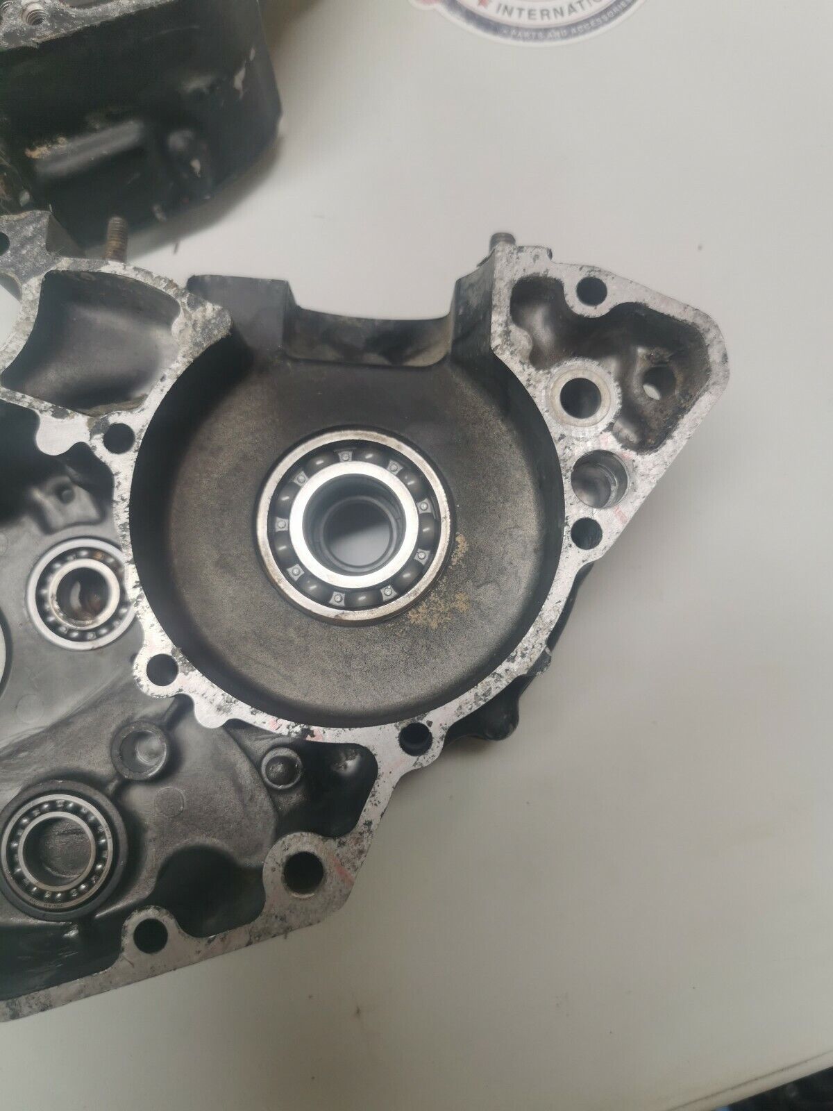 Suzuki RM125 1984 crankcase crank case left right