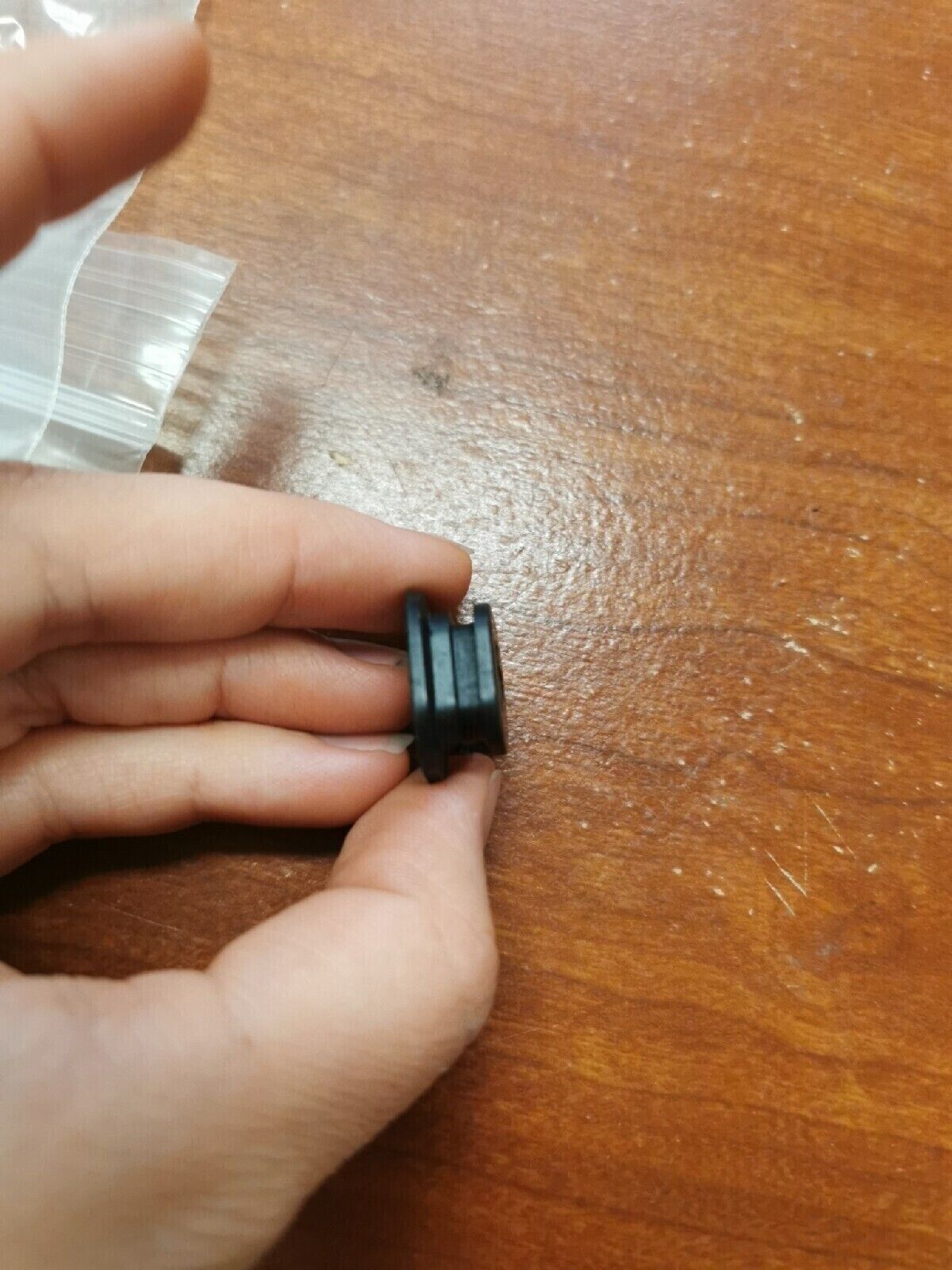 NOS KTM HUSQ 365 372 CHOKE GROMMET 503734401 KT4